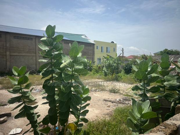 1plot for Sale at South La Estate · Photo 7