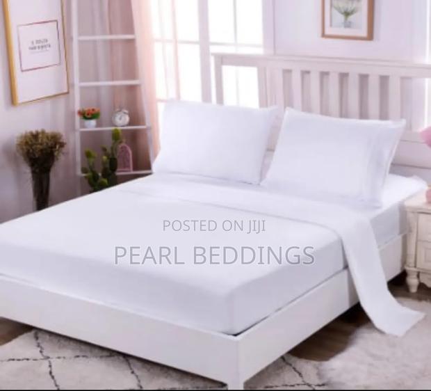 Luxurious Plain 100% Cotton Bedsheets Available · Photo 2