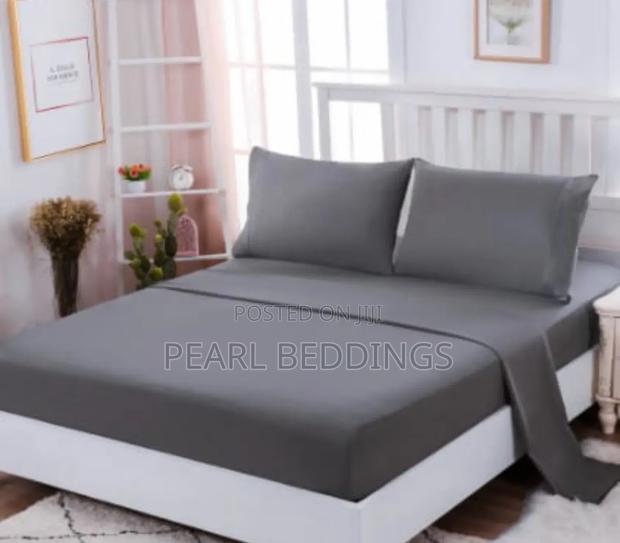 Luxurious Plain 100% Cotton Bedsheets Available · Photo 3