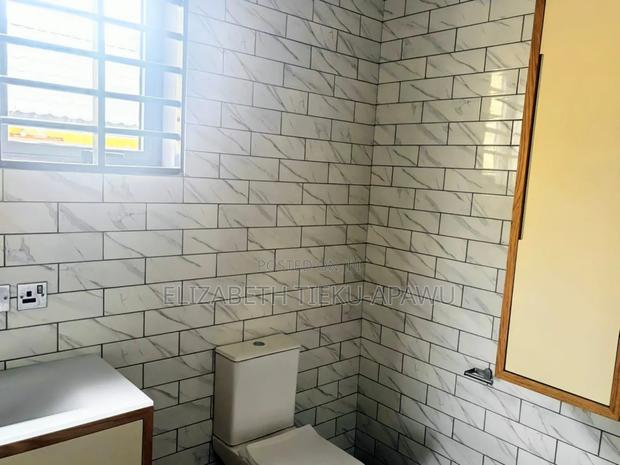 2bdrm Apartment in Hfc Estates, Baatsona Total for rent · Photo 8