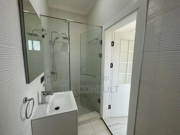 3bdrm Townhouse/Terrace In East Airport, Spintex For Sale · Photo 5
