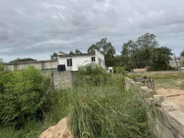 1 N Half Plot of Land for Sale at Adjriganor Rawlings Hus · Photo 1