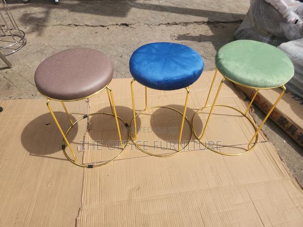 Metal Stainless Stool · Photo 1