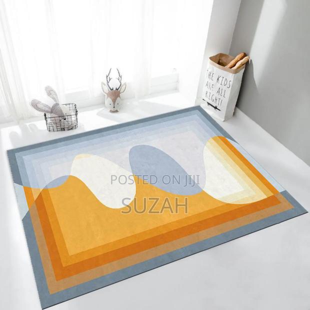 Rectangular Wavy Room Carpet · Photo 1