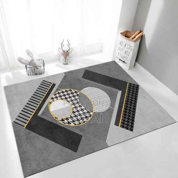 Bedroom and Hall Elegance Rug · Photo 1