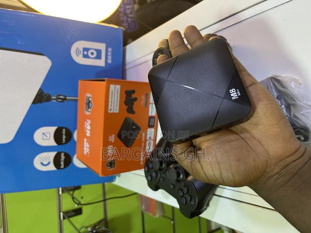 M8 Mini Android Smart Tv Box and Retro Game Console · Photo 4