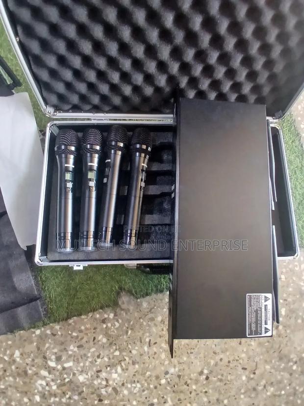 Shure Wireless Microphone (4 in 1) · Photo 5