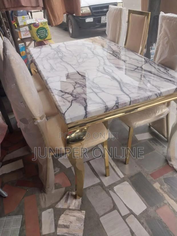 Dinning Set Creamy Shinning Hall Set · Photo 1