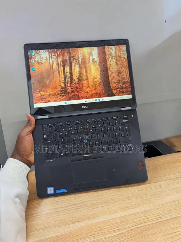 Laptop Dell Latitude E7470 8GB Intel Core I5 SSD 256GB · Photo 4
