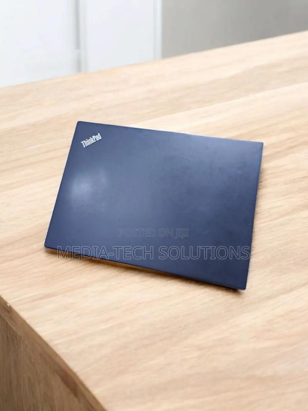 Laptop Lenovo ThinkPad X390 8GB Intel Core i5 SSD 256GB · Photo 2