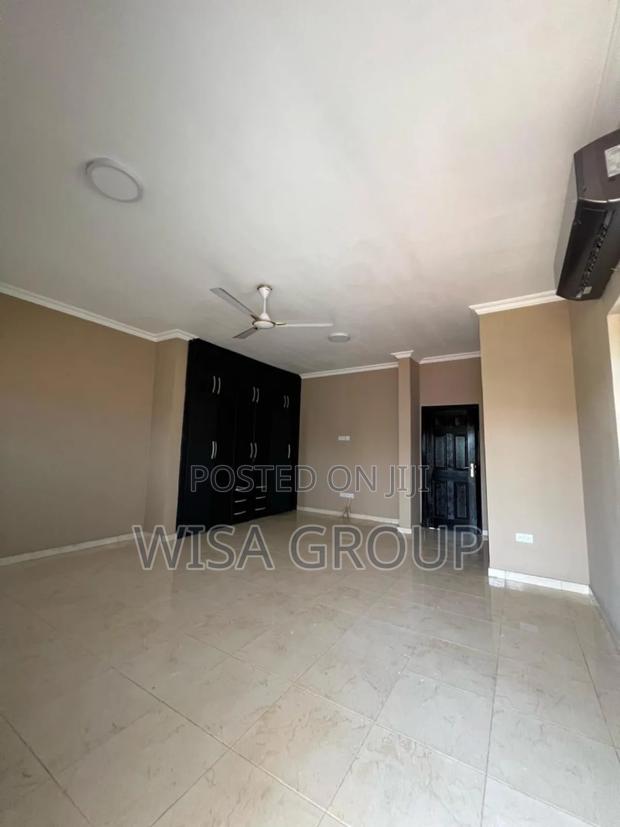4bdrm Duplex in Wisa Group, Accra Metropolitan for rent · Photo 2