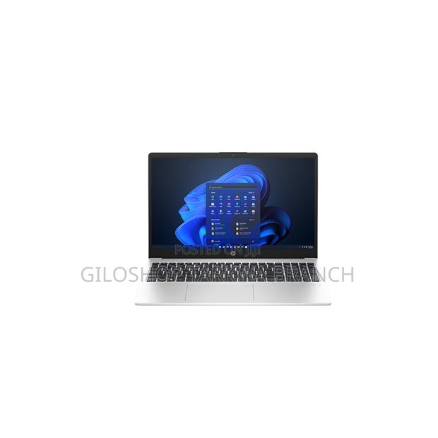 New Laptop HP 250 G10 8GB Intel Core I3 SSD 512GB · Photo 1