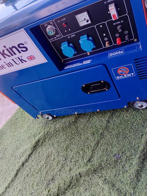 Masterful Uk Made 10kva Perkins Generator Diesel Silent · Photo 1