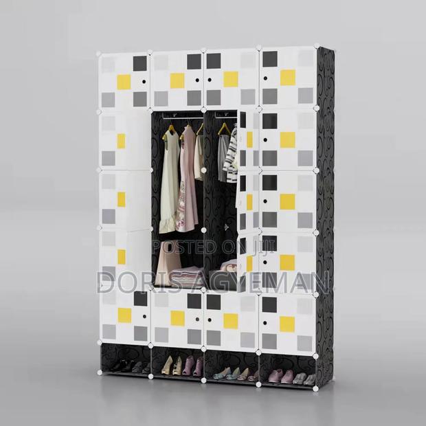 Cube Wardrobes · Photo 5