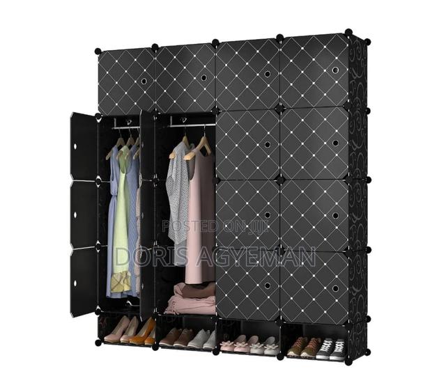 Cube Wardrobes · Photo 6