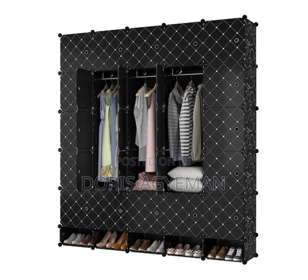 Cube Wardrobes · Photo 7