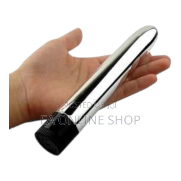7 Inches Multiple Speed Strong Vibrator Sex Toy · Photo 1