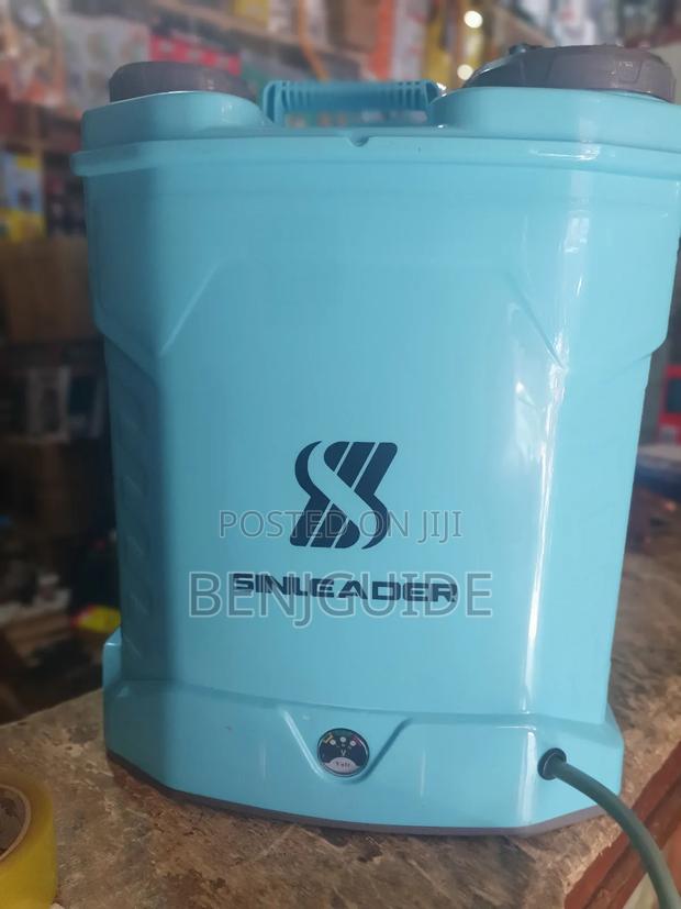 Rechargeable Knapsack Sprayer 20l · Photo 1