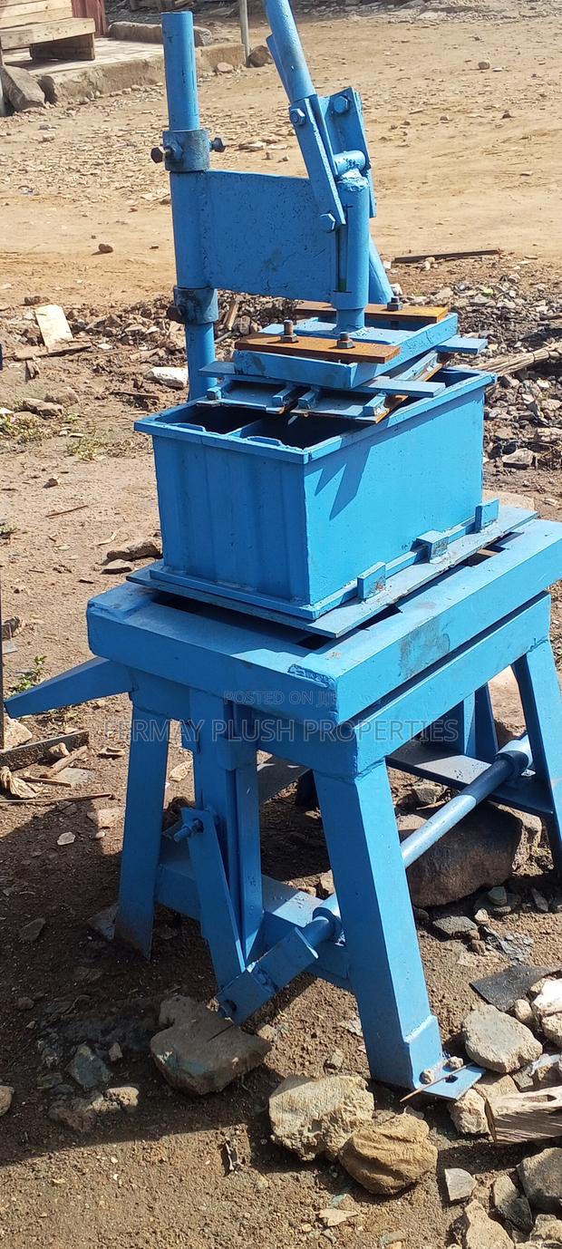 Fermay Plush Block Machines for Sale · Photo 1
