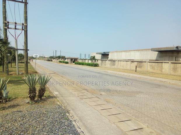 Warehouse for Rent at Freezone · Photo 7