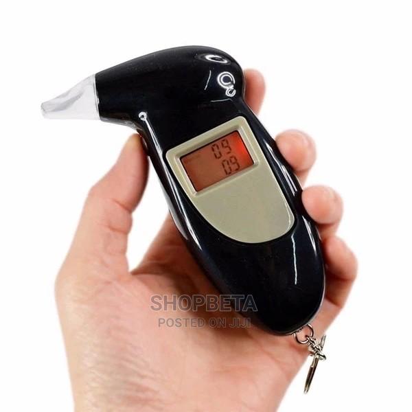 Digital Alcohol Tester · Photo 2