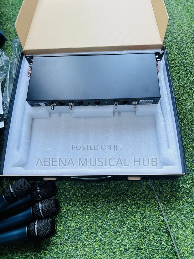 Sure Microphone 4in 1 (U6600) · Photo 4