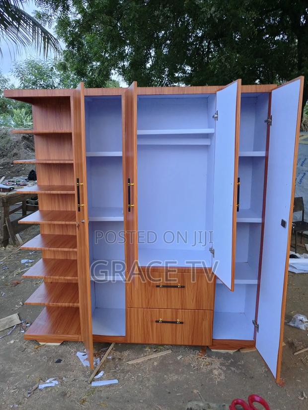 Cool and Neat 4in1 Wardrobe · Photo 4