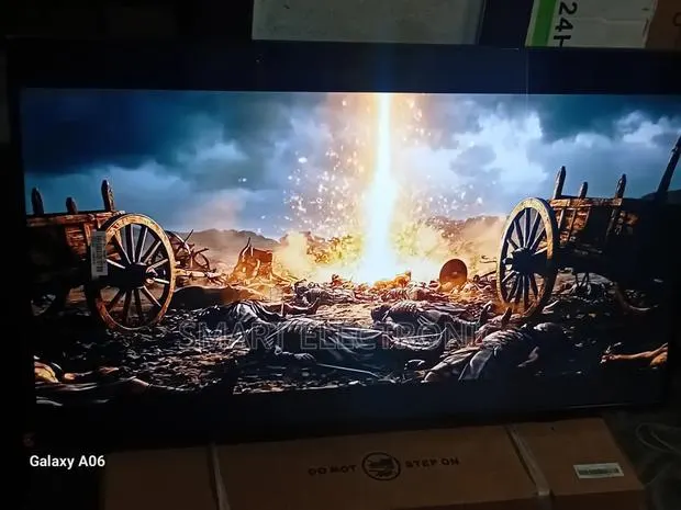Samsung 43-Inch Smart Led Tv With Advanced Connectivity · Photo 1