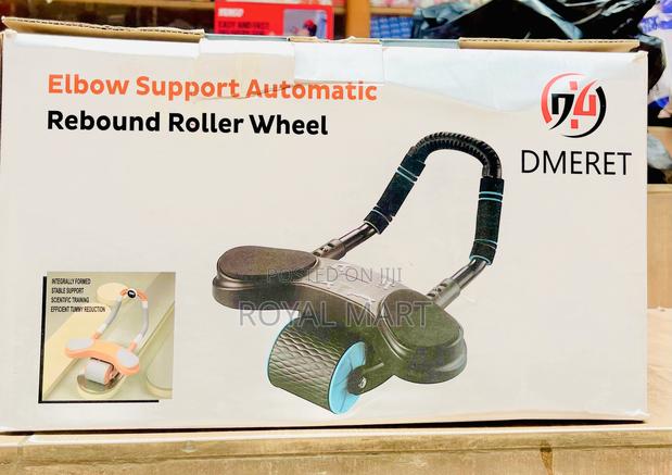 Abs Roller, Push Up Board and Yoga Mat · Photo 3
