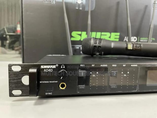 Shure Wireless Microphone (Ad4d) · Photo 3