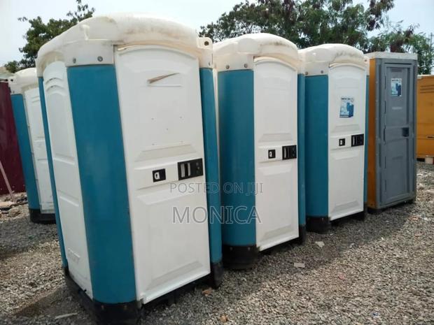 Portable Toilets for Rentals · Photo 2