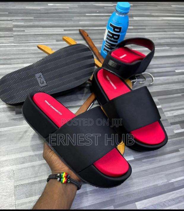 Original Y -3 Slippers · Photo 2