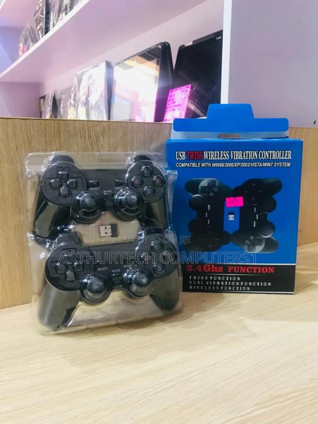 Usb Twins Wireless Controller · Photo 2