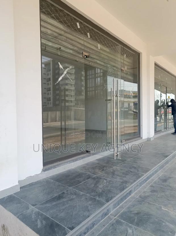 Newly Built Shops to Let in Dzorwulu · Photo 1