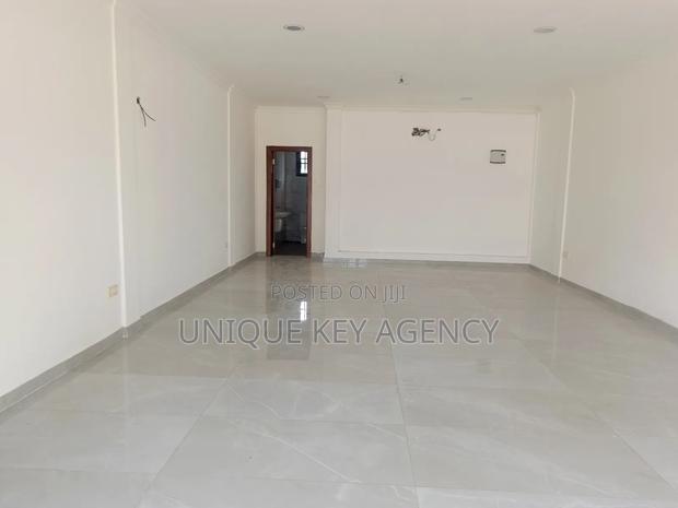 Newly Built Shops to Let in Dzorwulu · Photo 4