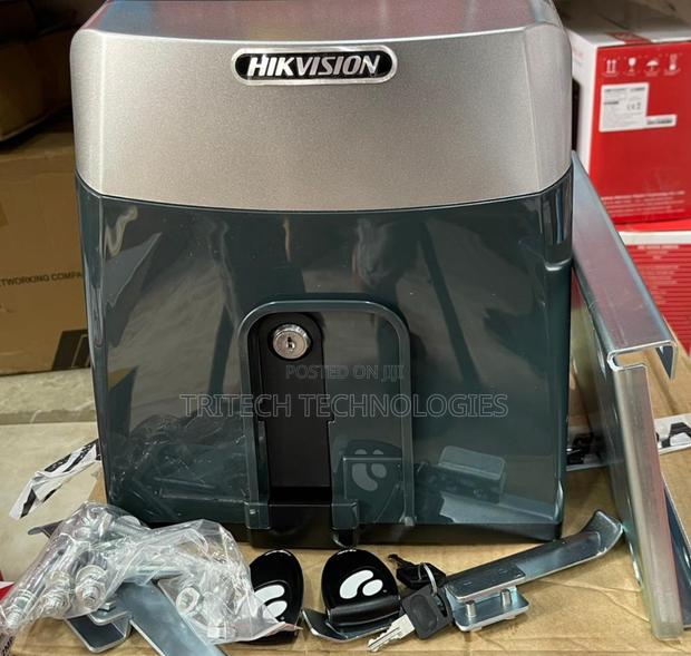 Hikvision Sliding Gate Opener Ds-K3sl306 800gh+Battery+ Rack · Photo 1
