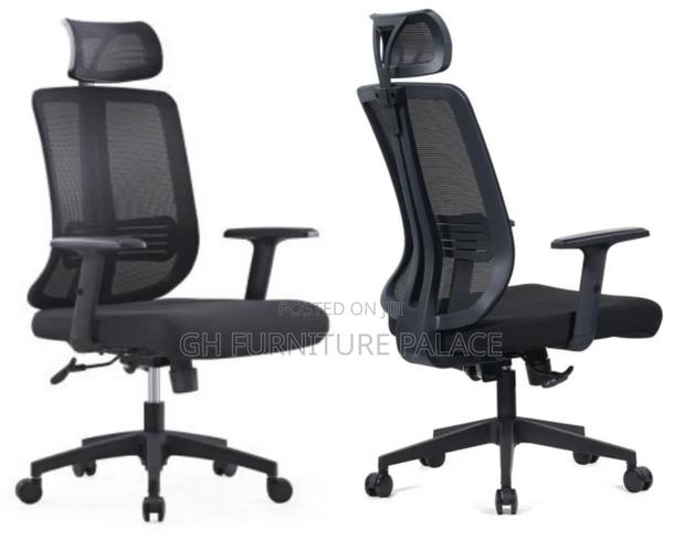 Swivel Mesh Chair ( Black) · Photo 1