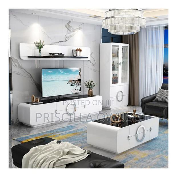 Modern Tv Unit, Wall Unit and Tv Stand Set · Photo 1
