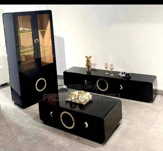 Modern Tv Unit, Wall Unit and Tv Stand Set · Photo 3