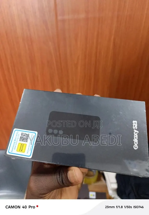 New Samsung Galaxy S23 128 GB Black · Photo 1