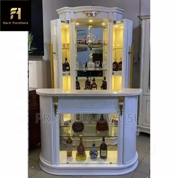 Wine Display Cabinet / Bar Cabinet · Photo 1