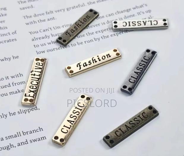 Fashion Shirt Pendants · Photo 2