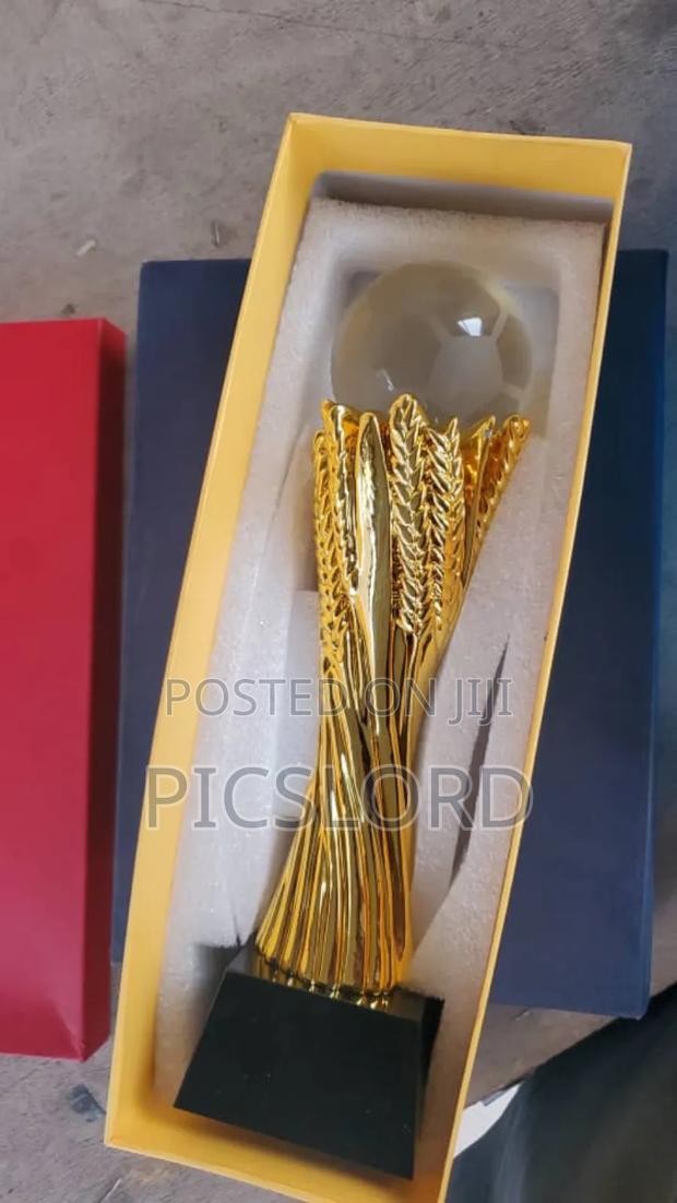 Crystal Plaques · Photo 4