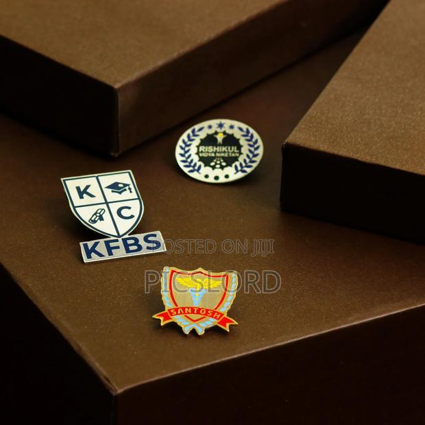 Customize Lapels · Photo 2