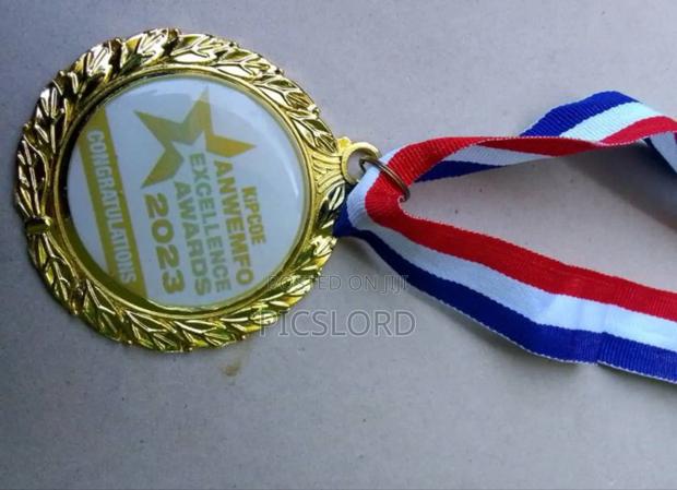 Customize Medals · Photo 2