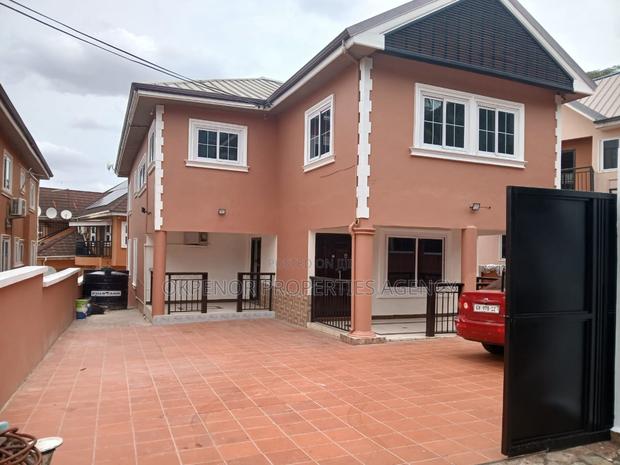 4bdrm House in Achimota, Accra Metropolitan for sale · Photo 1
