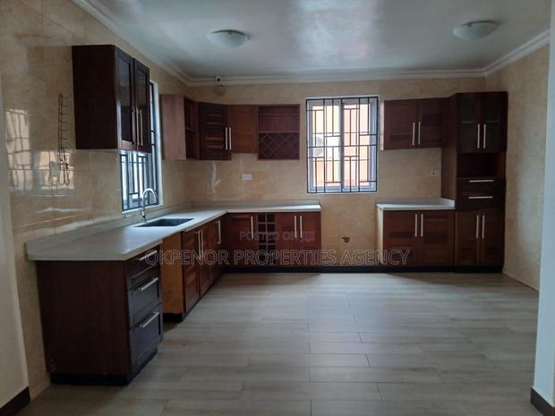 4bdrm House in Achimota, Accra Metropolitan for sale · Photo 8