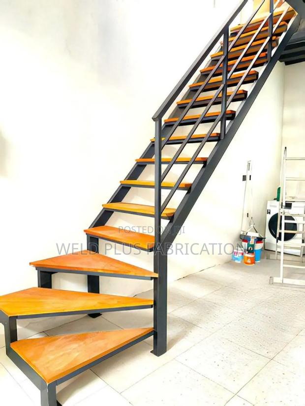 Fabricated Metal in Staircase · Photo 1