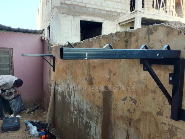 Collapsible Metal Dry Line · Photo 2