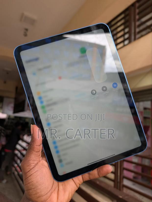 Apple iPad (2022) 64 GB Blue · Photo 6